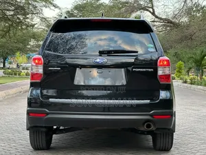 Subaru Forester 2015 Black