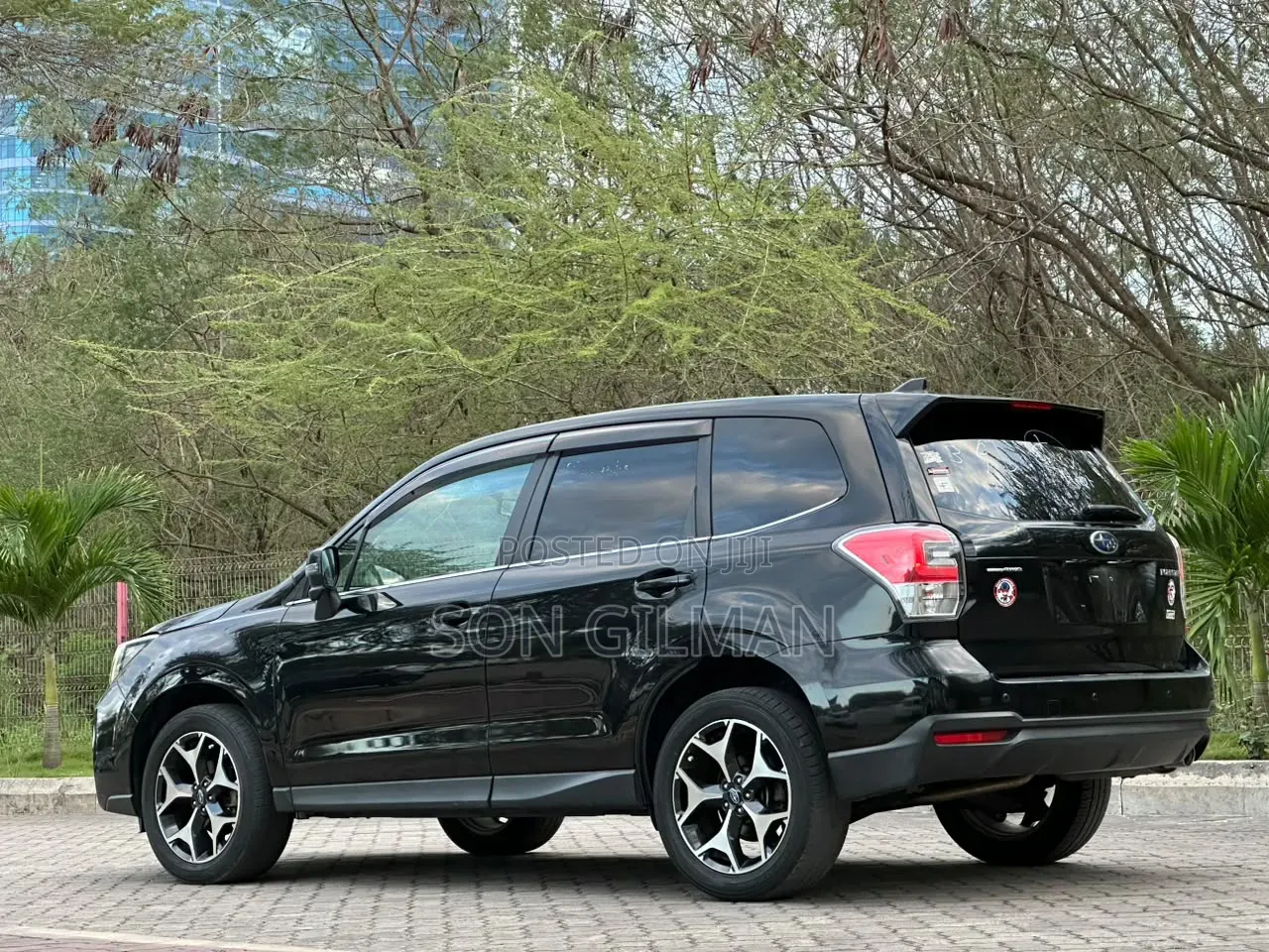 Subaru Forester 2016 Black