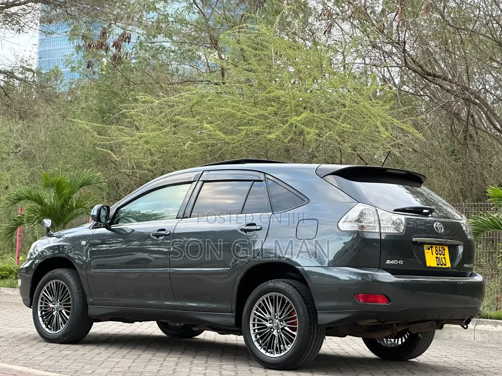 Toyota Harrier 2006 Gray