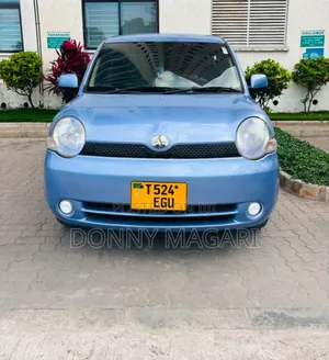 Toyota Sienta 2006 Blue