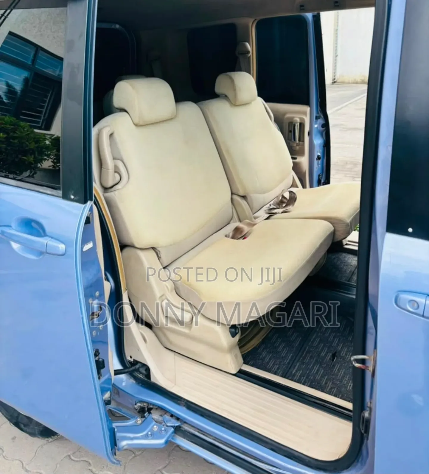 Toyota Sienta 2006 Blue