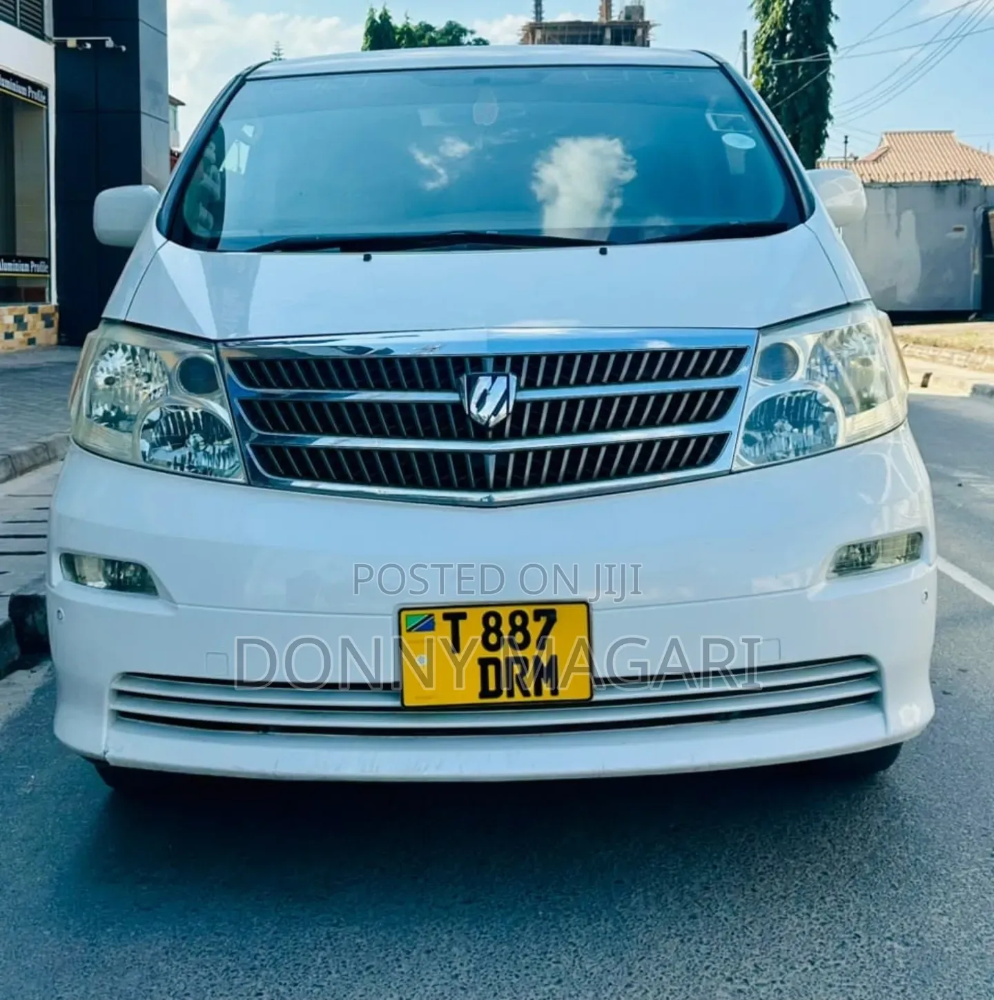 Toyota Alphard 2004 White