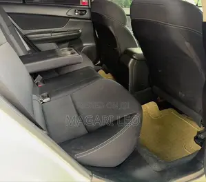 Subaru Impreza 2.0i 4-dr 2013 White