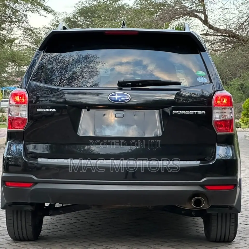 Subaru Forester 2015 Black