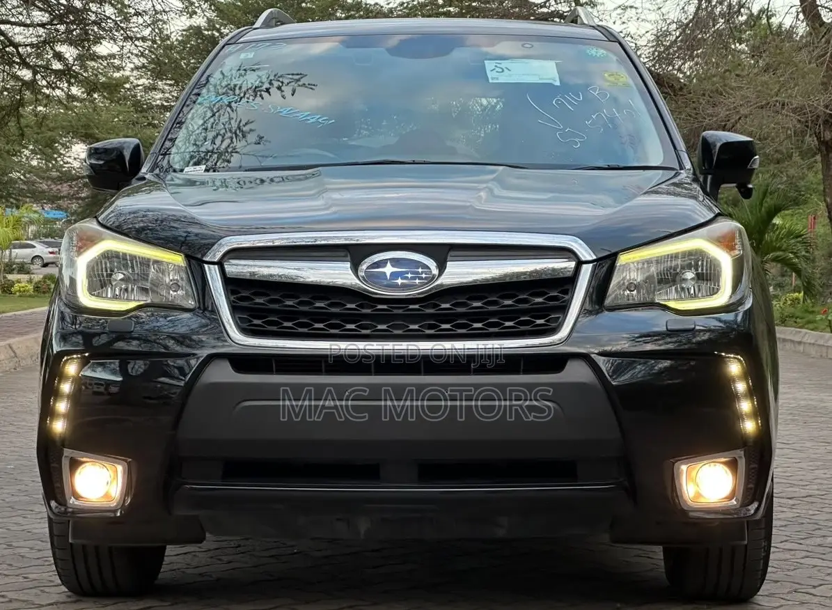 Subaru Forester 2015 Black