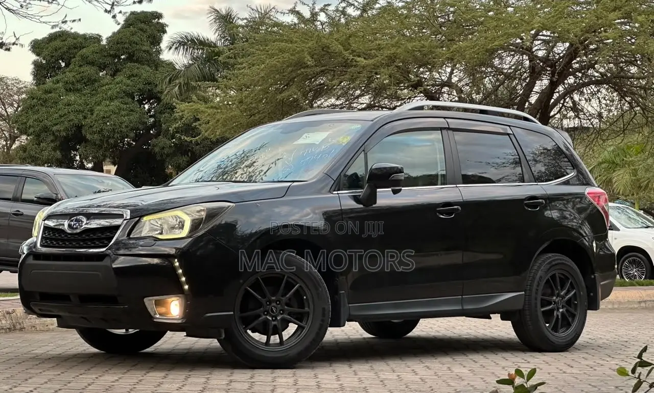 Subaru Forester 2015 Black