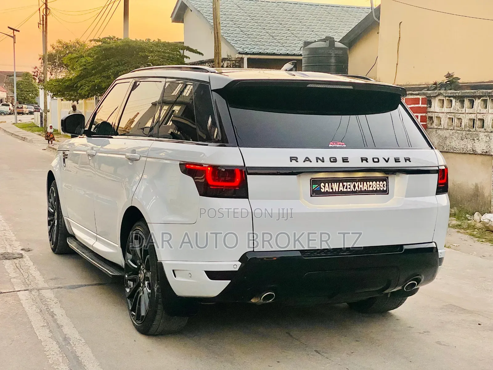 Land Rover Range Rover Sport 2016 White