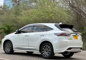 Toyota Harrier 2016 White