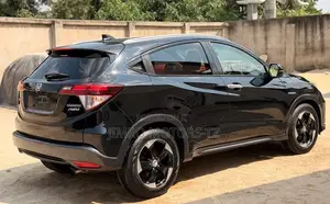 Honda Vezel 2015 Black