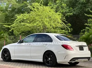 Mercedes-Benz C-Class 2014 Pearl