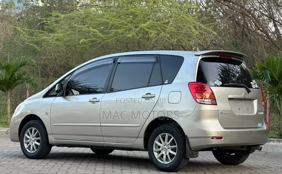 Toyota Corolla Spacio 2005 Silver