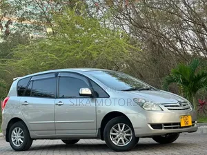 Toyota Corolla Spacio 2005 Silver