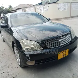 Toyota Crown Royale 2005 Black