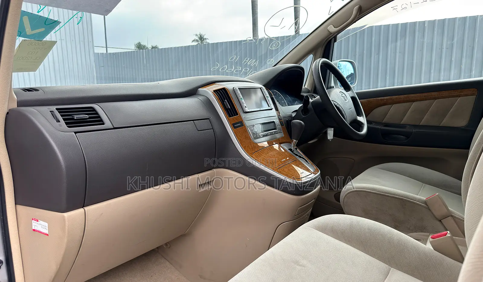Toyota Alphard 2003 Silver