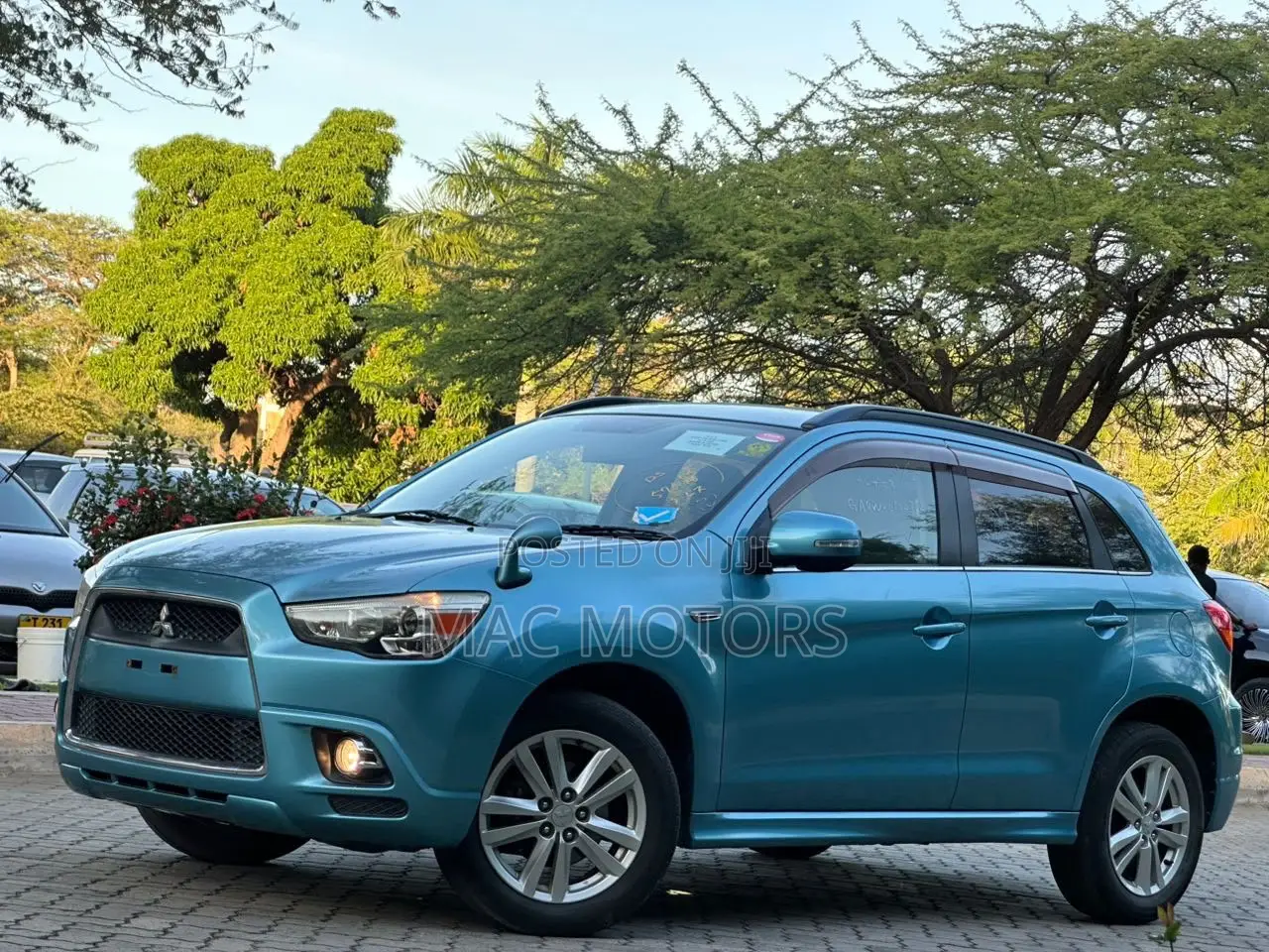 Mitsubishi RVR 2010 Blue