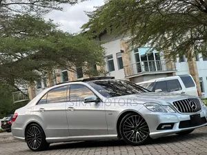 Mercedes-Benz E250 2011 Silver