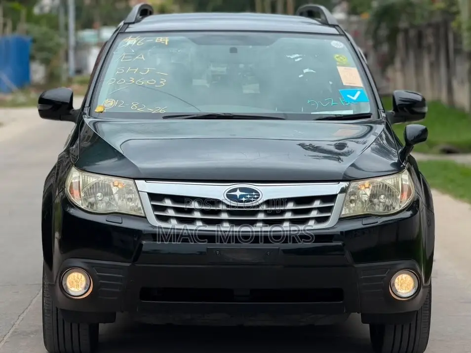 Subaru Forester 2010 Black