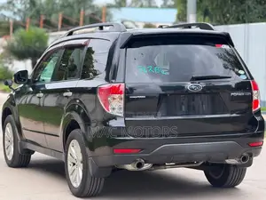 Subaru Forester 2010 Black