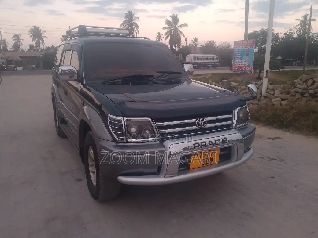 Toyota Land Cruiser Prado 2003 Green