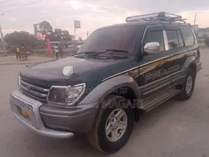 Toyota Land Cruiser Prado 2003 Green