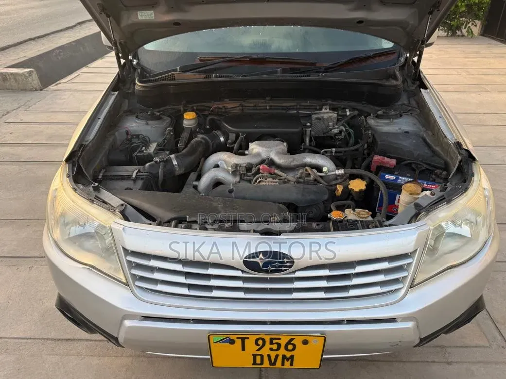 Subaru Forester 2009 Silver