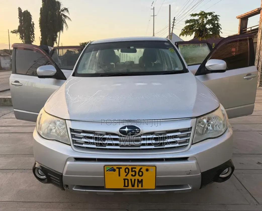 Subaru Forester 2009 Silver