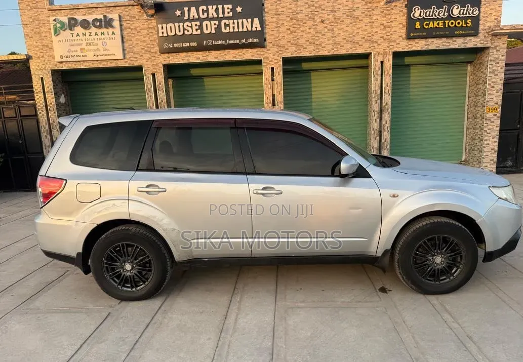 Subaru Forester 2009 Silver