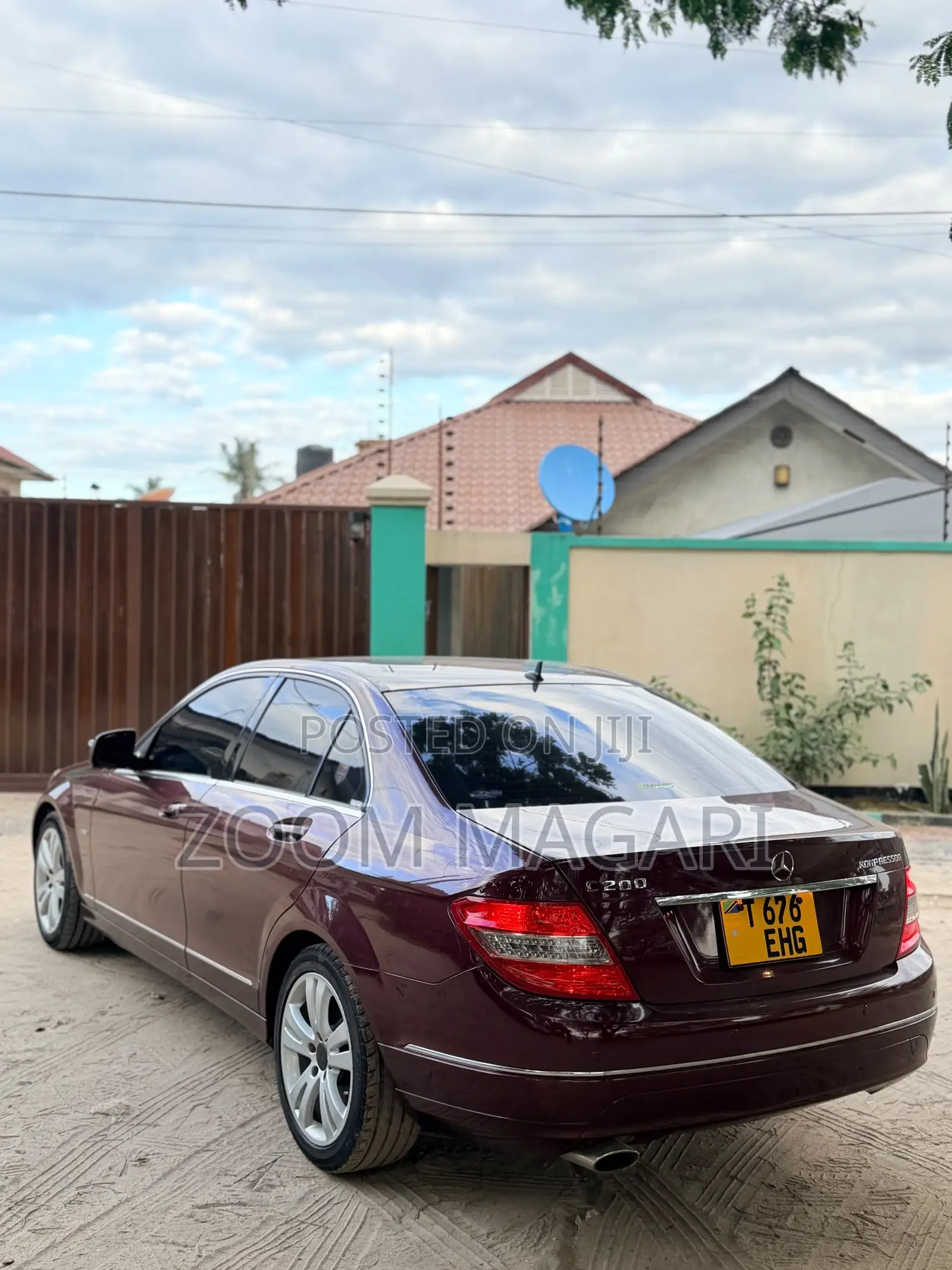 Mercedes-Benz C-Class 2008 Burgundy