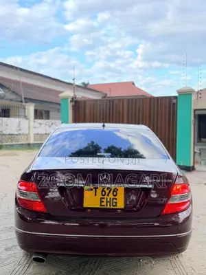 Mercedes-Benz C-Class 2008 Burgundy
