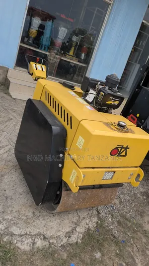 Double Drum Pedestrian Roller Diesel Engine