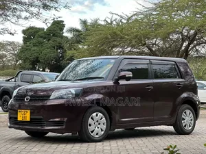 Toyota Corolla Rumion 2010 Maroon