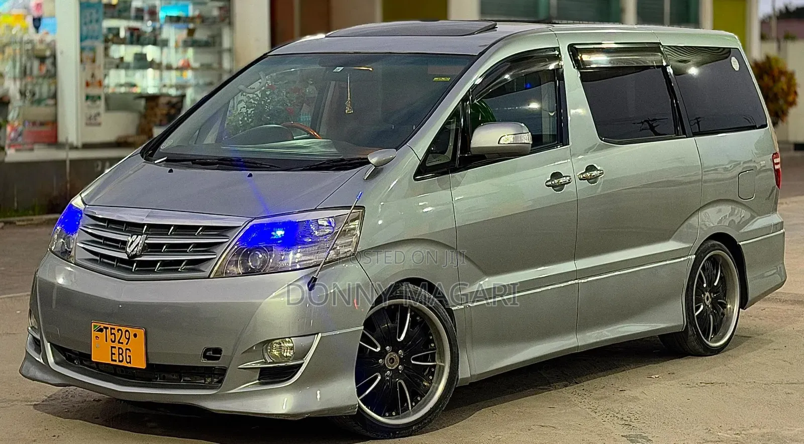 Toyota Alphard 2007 Silver
