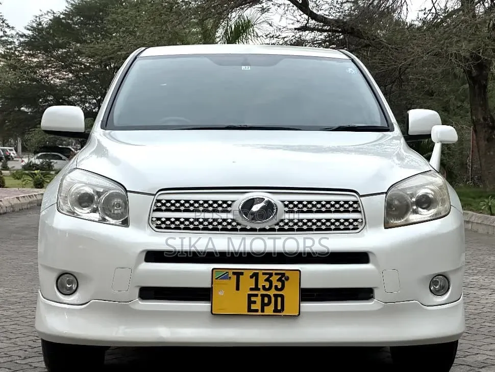 Toyota RAV4 2007 White
