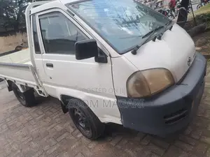 Toyota TownAce 1999 White