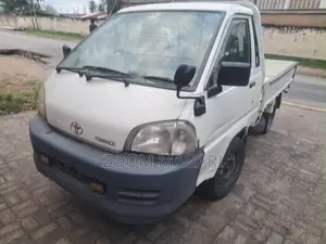 Toyota TownAce 1999 White