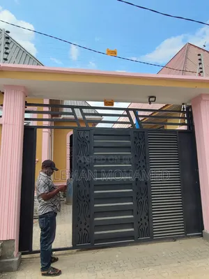 Furnished 3bdrm House in Biriani Real Estate, Chamazi for sale