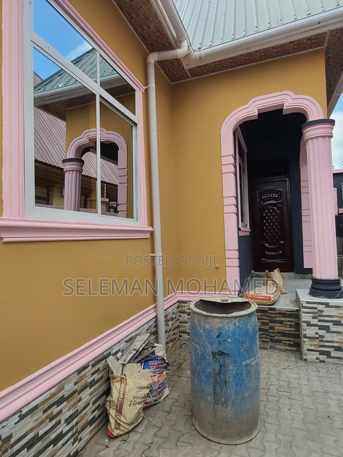 Furnished 3bdrm House in Biriani Real Estate, Chamazi for sale