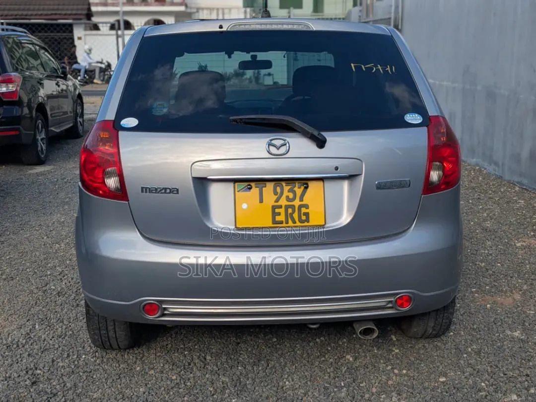 Mazda Verisa 2007 Gray