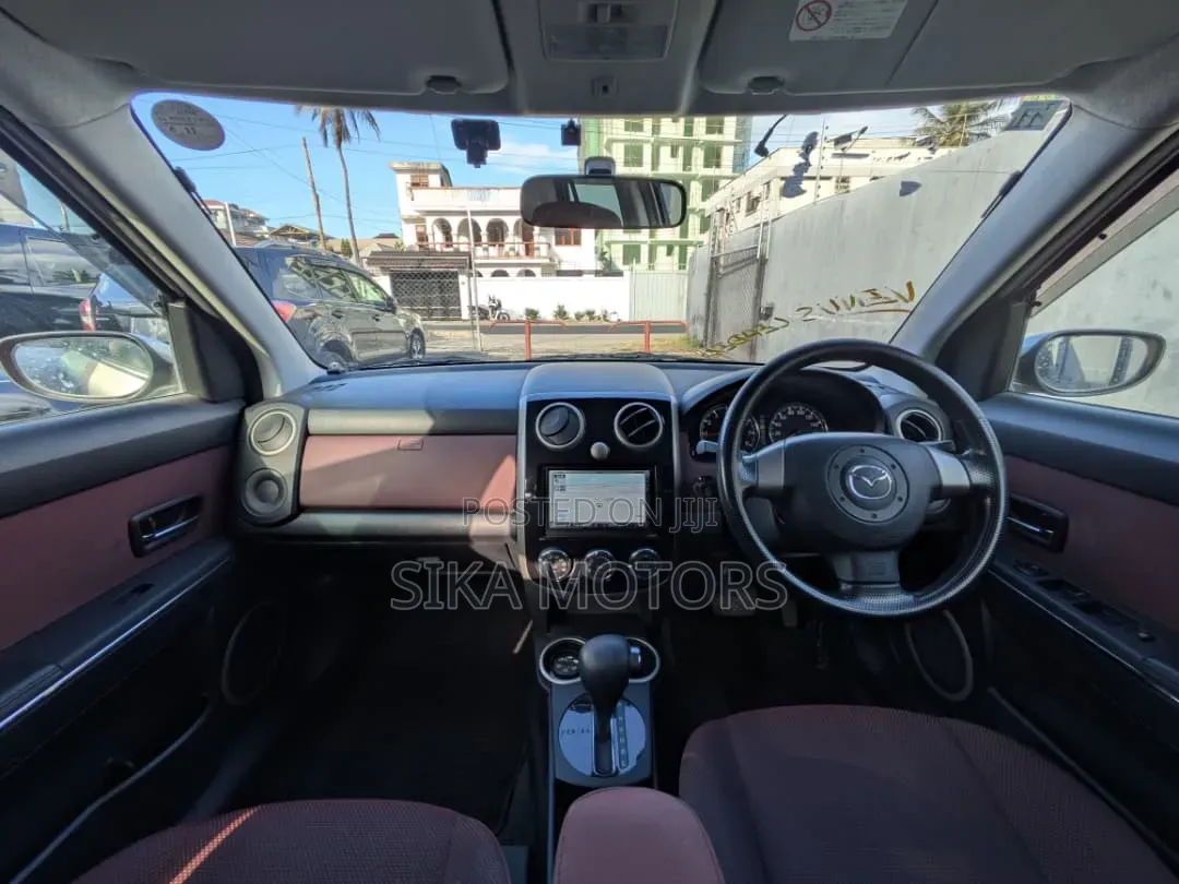Mazda Verisa 2007 Gray