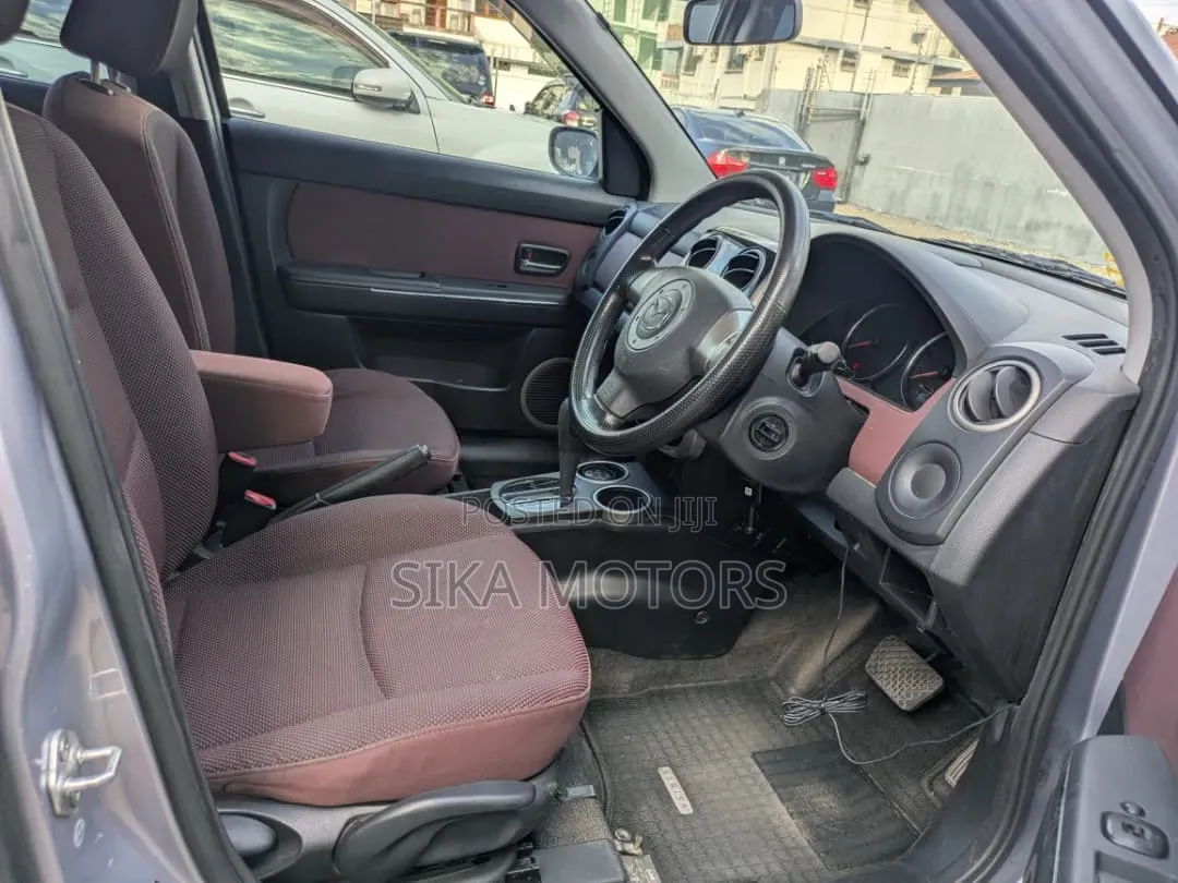 Mazda Verisa 2007 Gray