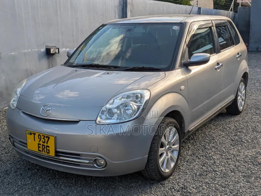 Mazda Verisa 2007 Gray