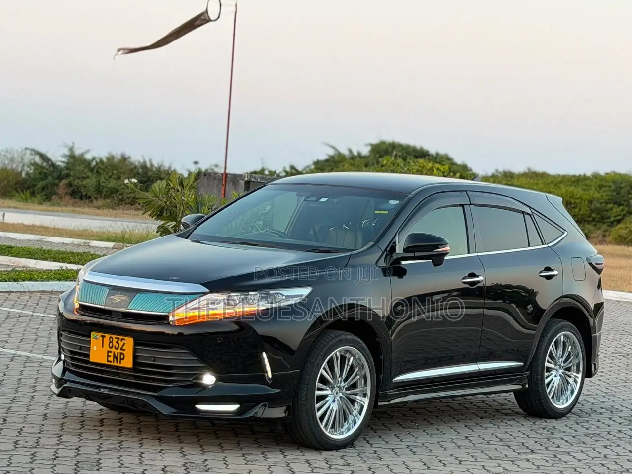 Toyota Harrier 2018 Black