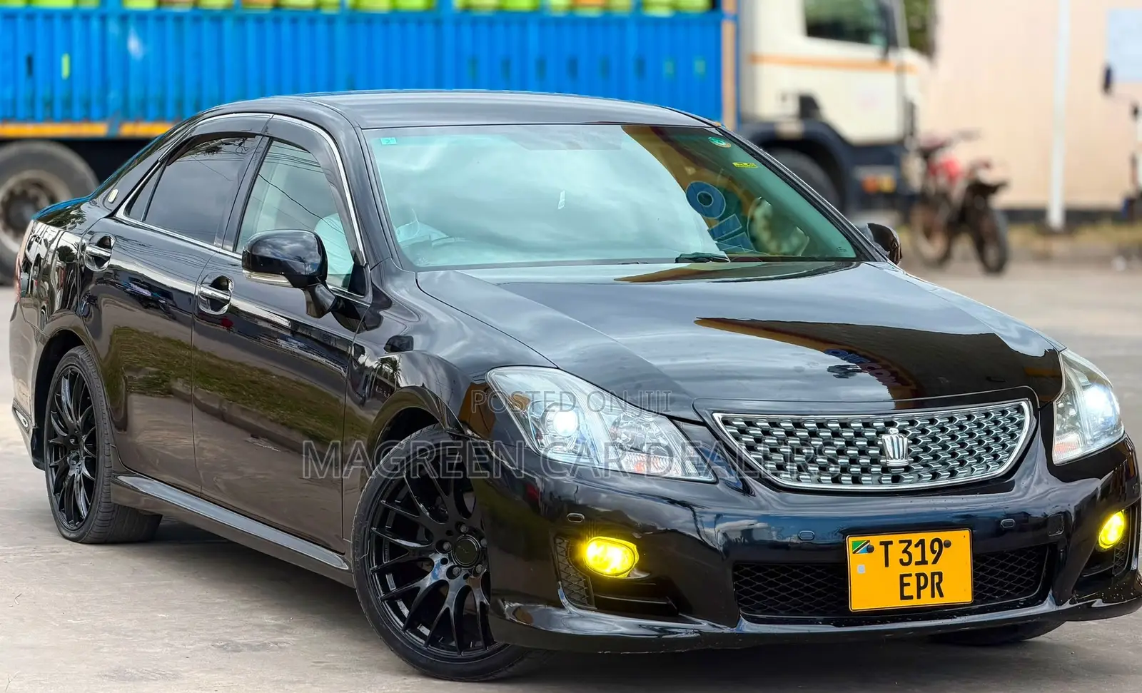 Toyota Crown 2009 Black