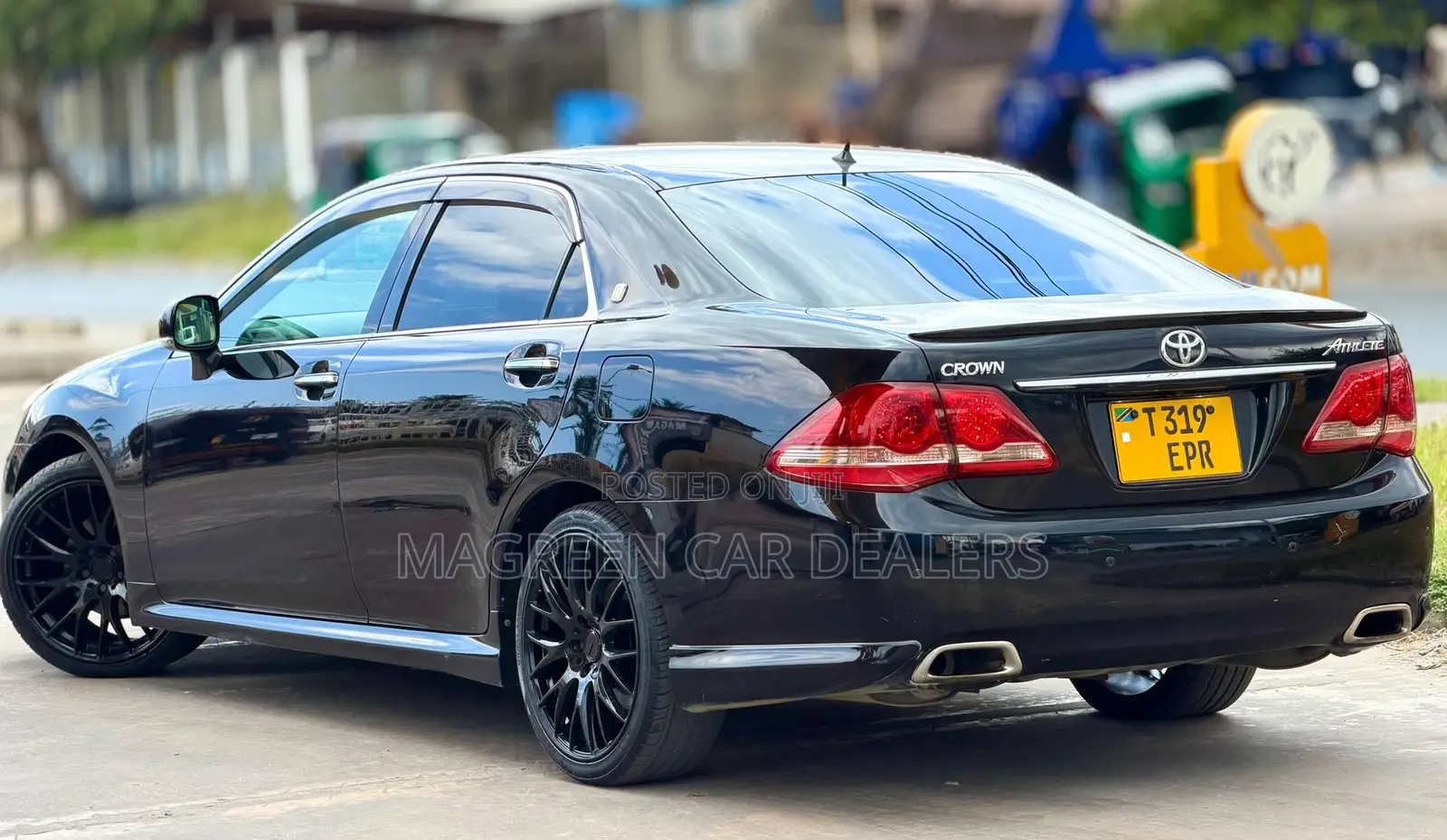 Toyota Crown 2009 Black