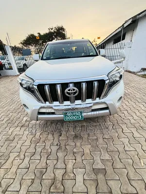 Toyota Land Cruiser Prado 2017 Pearl