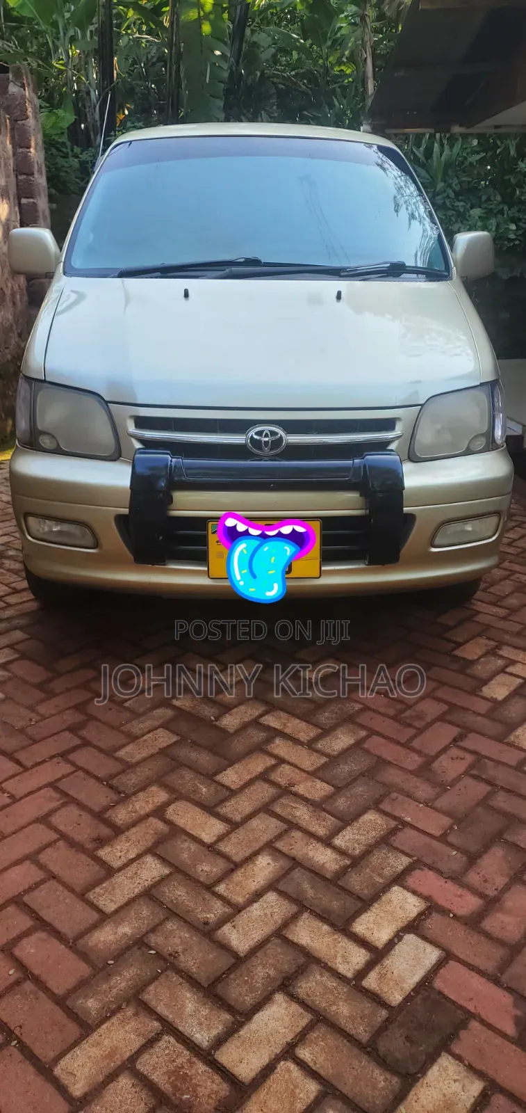 Toyota TownAce Noah 2001 Gold