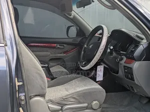 Toyota Land Cruiser Prado 2006 Black