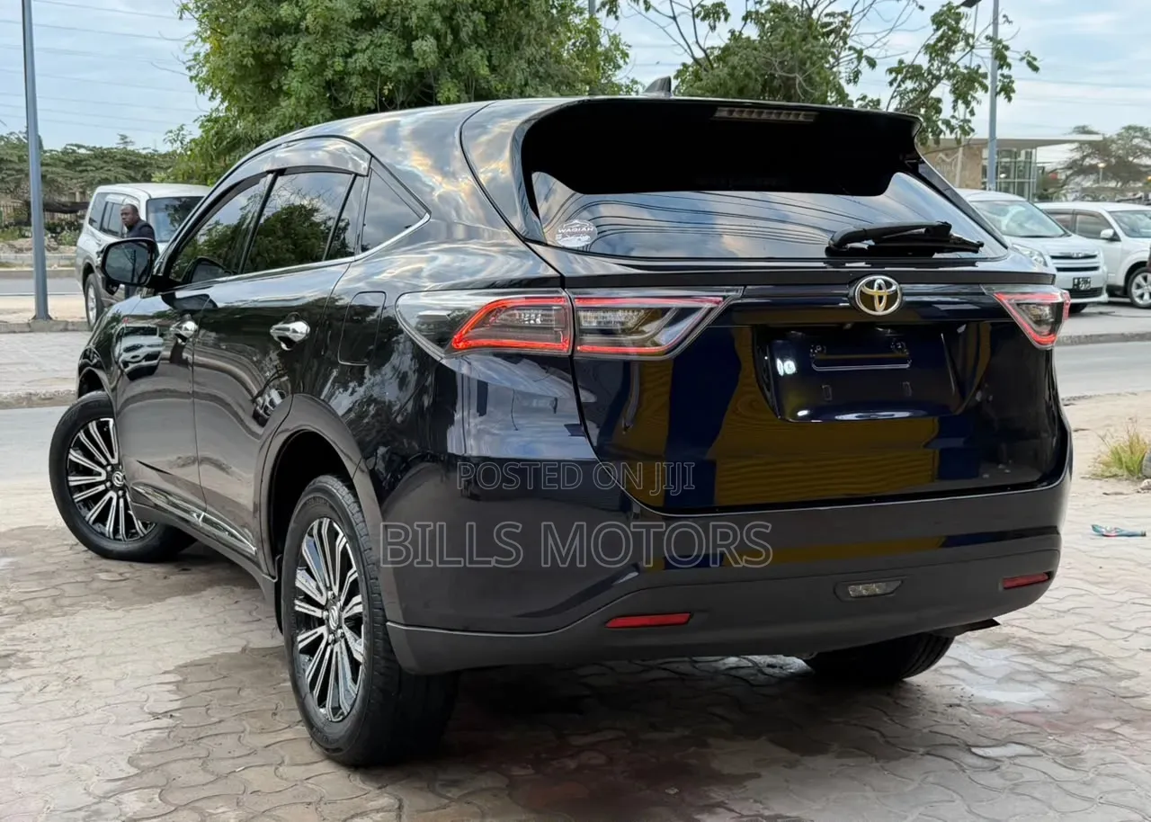 Toyota Harrier 2016 Maroon