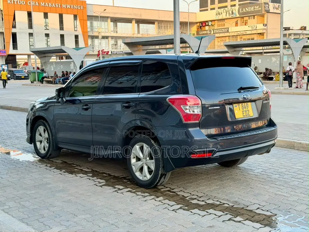 Subaru Forester 2013 Black