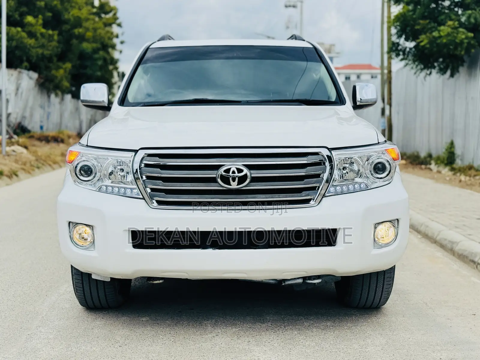 Toyota Land Cruiser 4.5 V8 VXR 2011 White